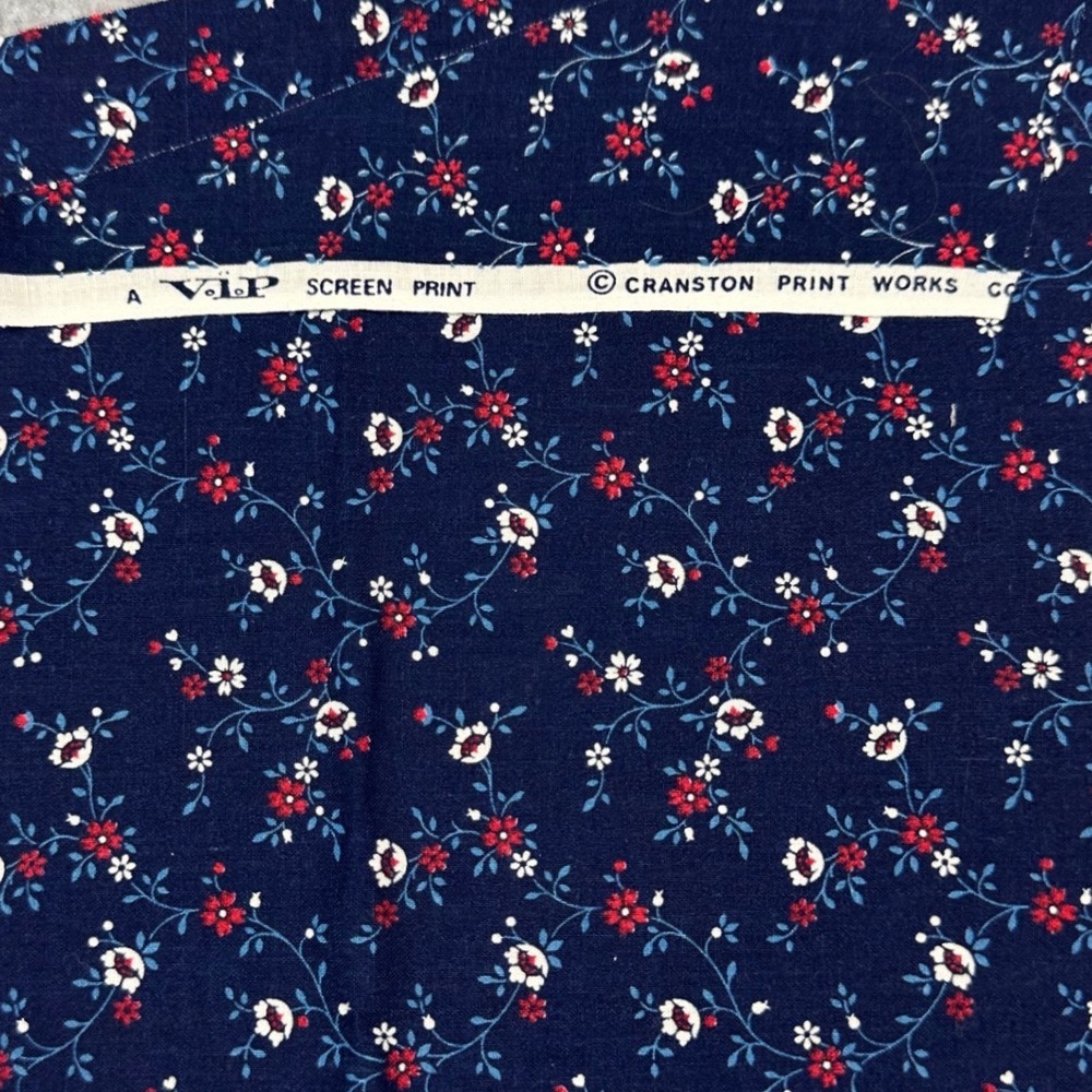 Cranston Print Works VIP Screen Print Navy Blue Red Floral Cotton Fabric 30x14.5